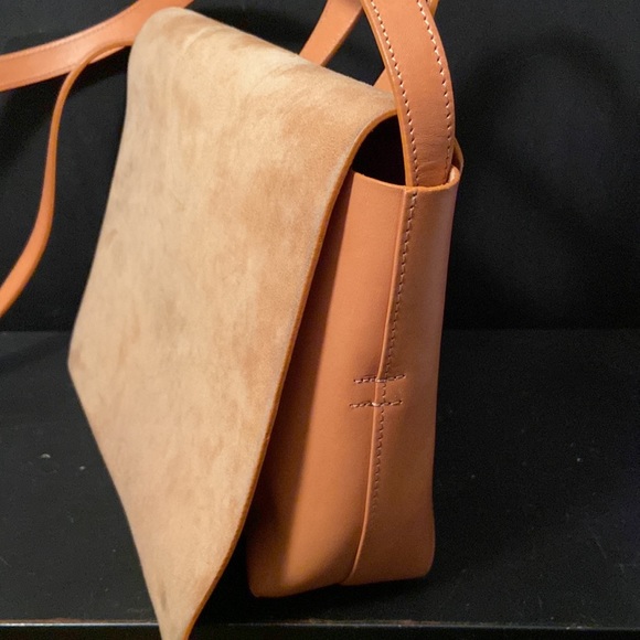 JANESSA LEONE Joan Suede & Leather Crossbody Satchel Bag in Camel Brown/Tan - Picture 11 of 12